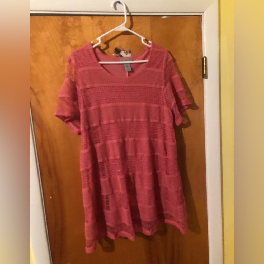 Catherine’s Coral dressy tee